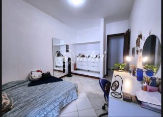 Casa em Vilas do Atlântico - Alameda Fechada