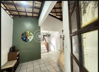 Casa em Vilas do Atlântico - Alameda Fechada