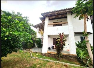 Casa em Vilas do Atlântico - Alameda Fechada