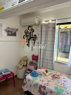 Casa de condomínio 4/4 no Centro de Lauro de Freitas