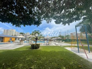 Casa de condomínio 4/4 no Centro de Lauro de Freitas