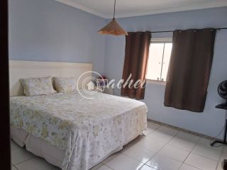 Casa à venda em condomínio em Pitangueiras