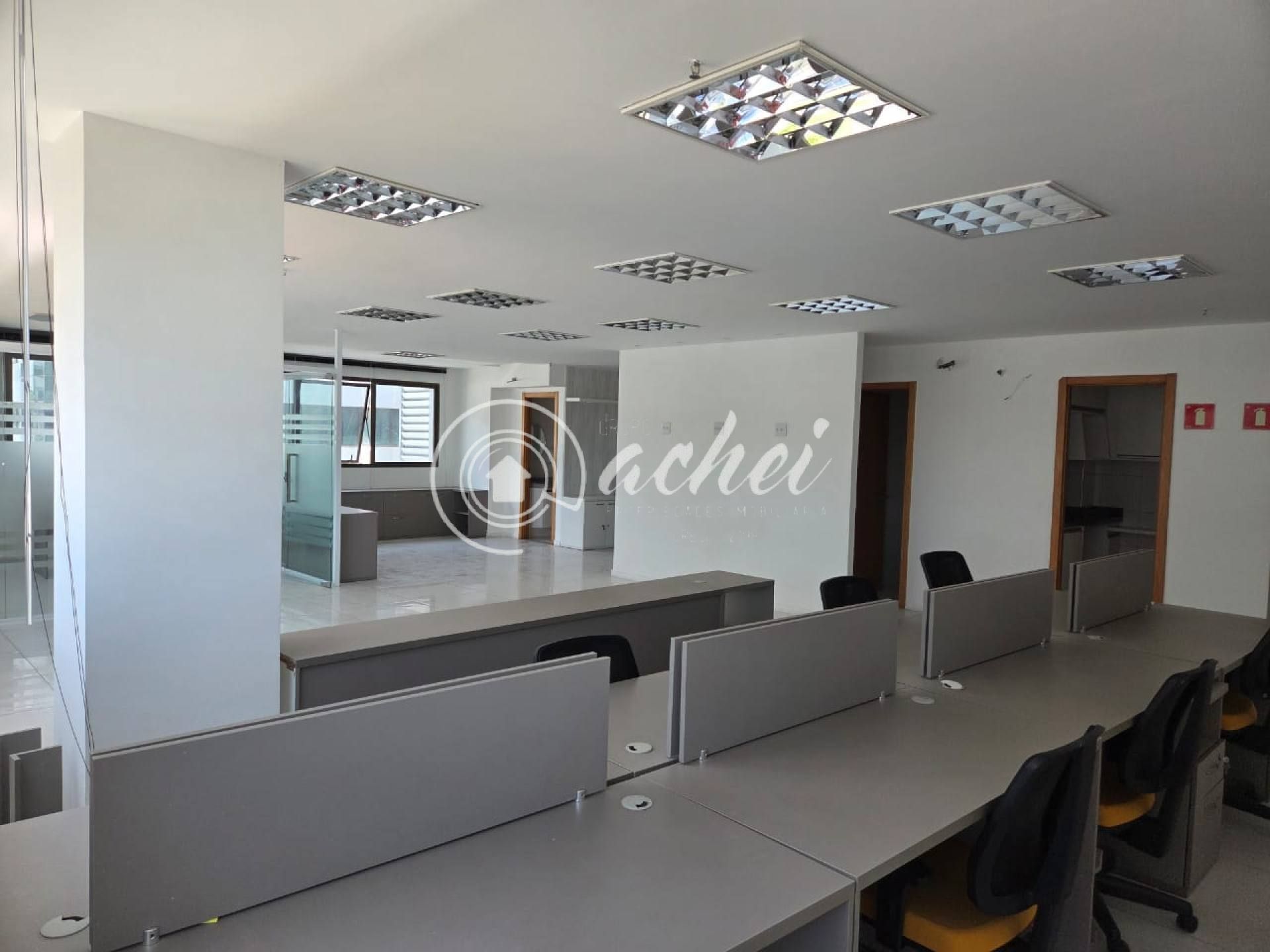 Sala Comercial disponível em São Cristovão