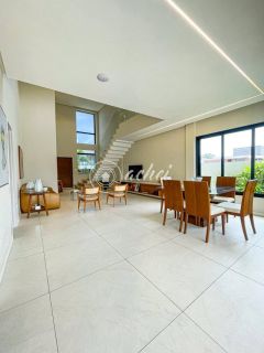 Casa Alto Padrão em Vilas do Atlântico