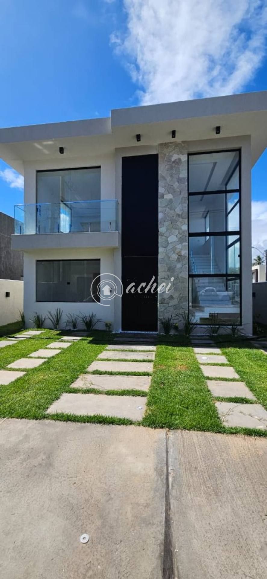 Casa com piscina à venda em Busca Vida