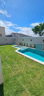 Casa com piscina à venda em Busca Vida