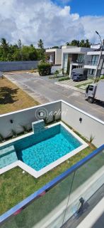 Casa com piscina à venda em Busca Vida