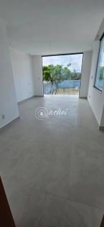 Casa com piscina à venda em Busca Vida