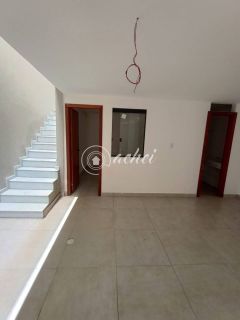 Casas com terraço à venda em Ipitanga