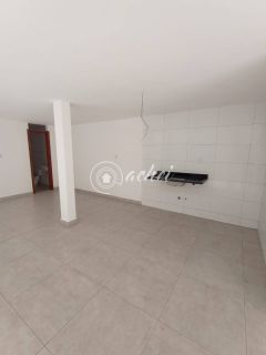 Casas com terraço à venda em Ipitanga