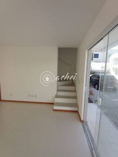 Casa de condomínio com 2 suítes à venda em ipitanga