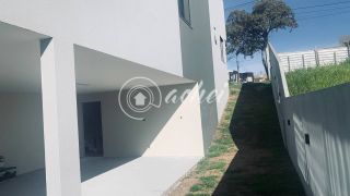 Casa Alto Padrão à Venda no Alphaville Litoral Norte 2