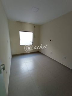 Casa Triplex à Venda em Ipitanga – Frente para o Rio