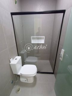 Casa Triplex à Venda em Ipitanga – Frente para o Rio