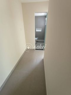 Casa Triplex à Venda em Ipitanga – Frente para o Rio