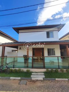 Casa à venda em condomínio fechado