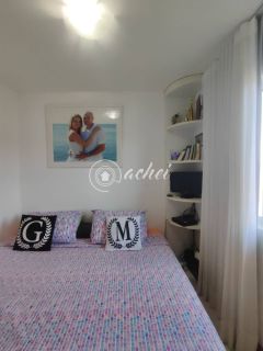 Casa à venda em condomínio fechado