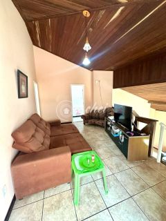 Casa à venda 4/4 nascente em condomínio - Priscila Dultra