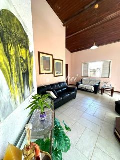 Casa à venda 4/4 nascente em condomínio - Priscila Dultra