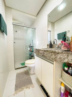 Aluga-se cobertura com linda vista para o mar - SEM MOBILIA