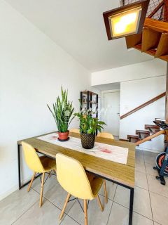 Aluga-se cobertura com linda vista para o mar - SEM MOBILIA