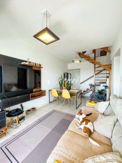 Aluga-se cobertura com linda vista para o mar - SEM MOBILIA