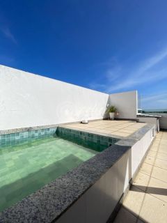 Aluga-se cobertura com linda vista para o mar - SEM MOBILIA