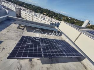 CASA DE ALTO PADRÃO À VENDA EM CONDOMÍNIO FECHADO