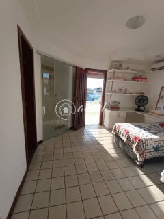 Casa à venda em Vilas do Atlântico