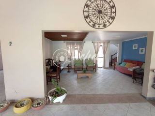 Casa com piscina à venda em ipitanga