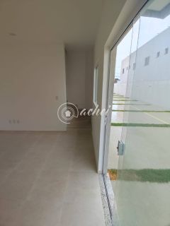 Casa em Condomínio com 3 Quartos (2 Suítes)