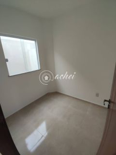 Casa em Condomínio com 3 Quartos (2 Suítes)