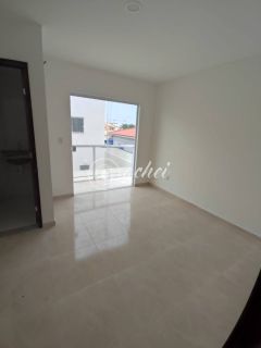 Casa em Condomínio com 3 Quartos (2 Suítes)