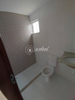 Casa em Condomínio com 3 Quartos (2 Suítes)