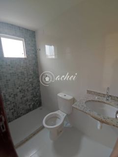 Casa em Condomínio com 3 Quartos (2 Suítes)