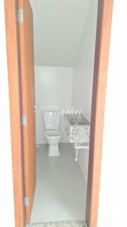 Casa 3 Suítes em Buraquinho