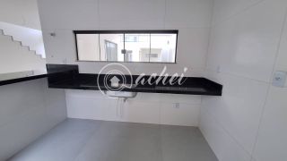 Casa 3 Suítes em Buraquinho