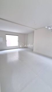 Casa 3 Suítes em Buraquinho