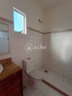 CASA À VENDA EM CONDOMÍNIO