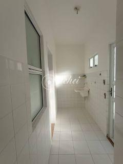 CASA À VENDA EM CONDOMÍNIO