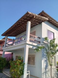 CASA À VENDA EM CONDOMÍNIO