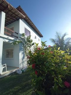 CASA À VENDA EM CONDOMÍNIO