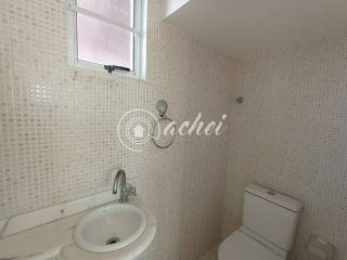 CASA À VENDA EM CONDOMÍNIO