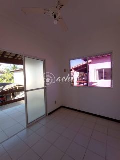 CASA À VENDA EM CONDOMÍNIO