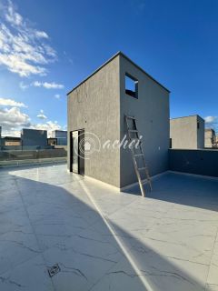 Casas Triplex à venda em Condomínio no bairro de Buraquinho