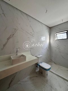 Casas Triplex à venda em Condomínio no bairro de Buraquinho