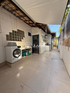 EXCLUSIVIDADE Casa térrea com piscina e área gourmet à venda