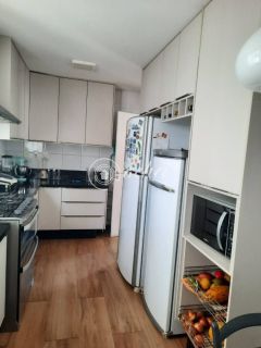 Casa Mobiliada para Locação – 4/4 sendo  3 Suítes