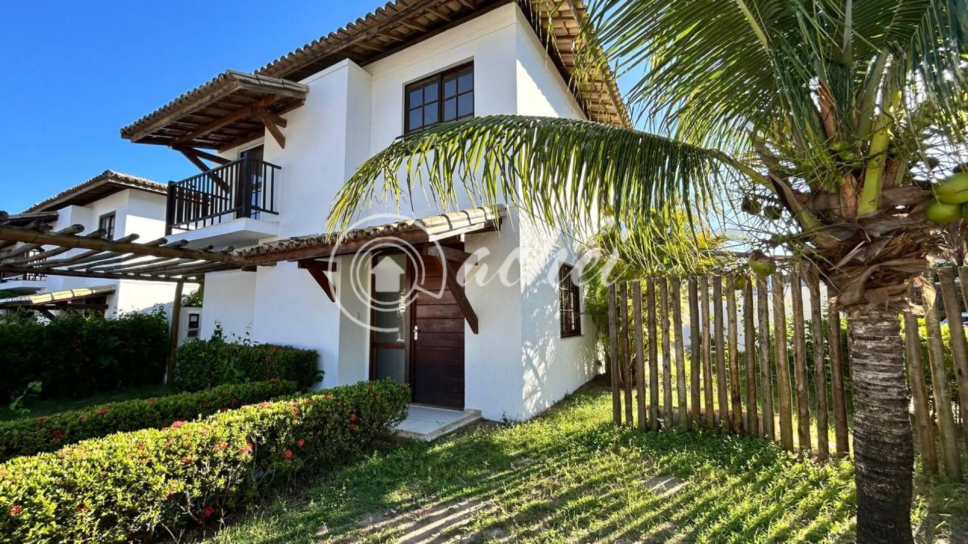 Casa 3 suítes dentro de condomínio em Vilas do Atlântico