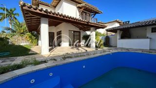 Casa 3 suítes dentro de condomínio em Vilas do Atlântico